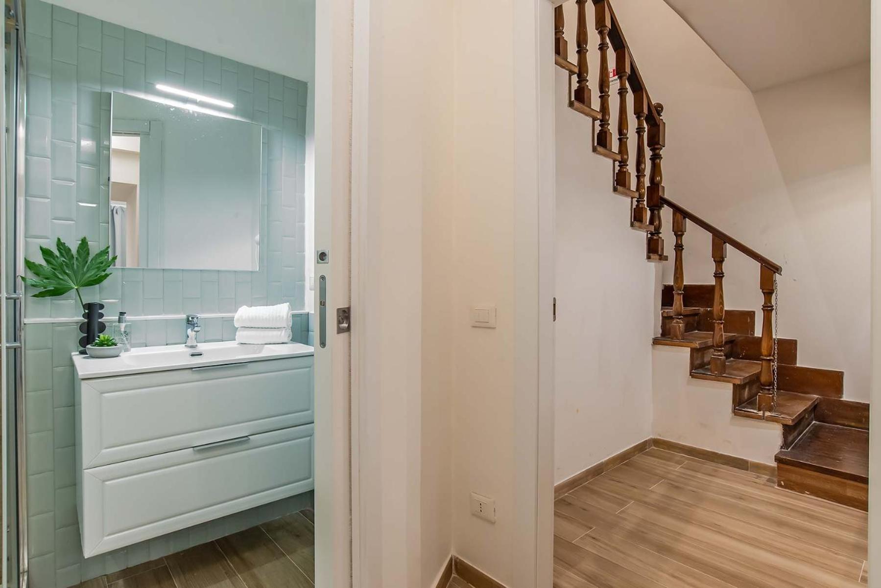 94rooms Vatican - Vigliena 2*